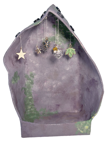 Bernard, front of habitat